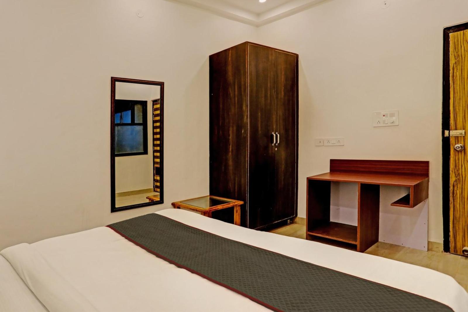 Hotel Golden Prime King Nowe Delhi Zewnętrze zdjęcie